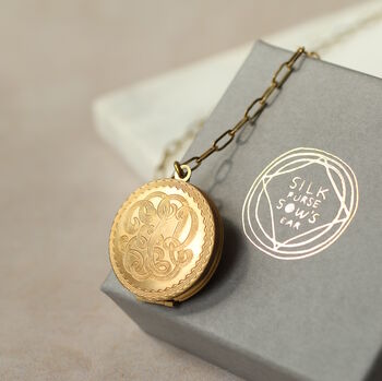 Victorian Knot Locket, 5 of 9