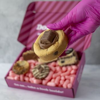 The New Home Deluxe Cookie And Cookie Pie Gift Box, 12 of 12