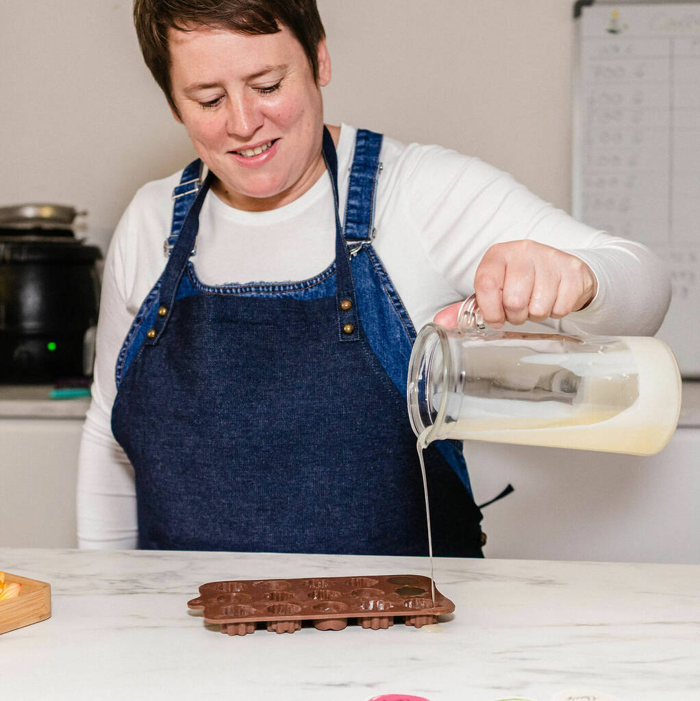 Twelve Baby Powder Cruelty Free Wax Melts By Chalk and Cheese Candles