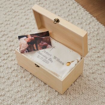 Personalised Noah's Ark Wooden Keepsake Box Fsc®, 3 of 4
