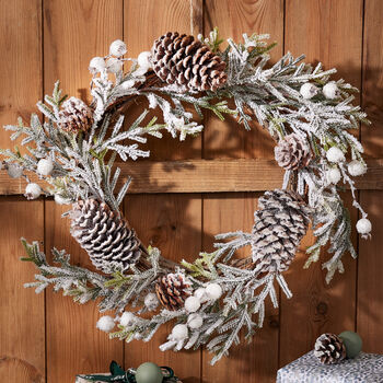 Indoor Outdoor Snowdrifts Extra Large Luxury Wreath, 2 of 7