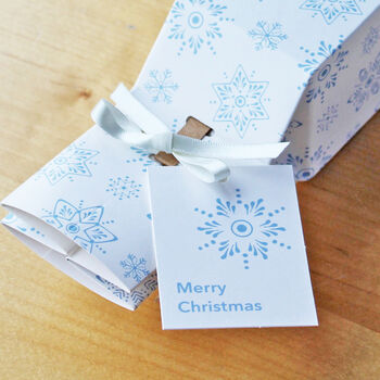 12 'Frosty White' Christmas Gift Tags, 2 of 3