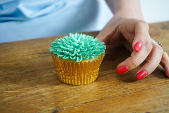 Piped Buttercream Succulent Cupcakes Kit, 3 of 6
