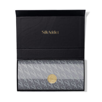 Silk Addict 100% Mulberry Silk Weighted Sleep Mask Black, 4 of 6