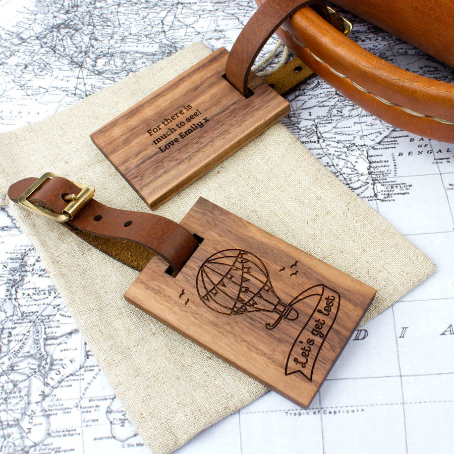 lost luggage tag