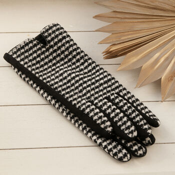 Houndstooth Soft Winter Gloves, 3 of 7