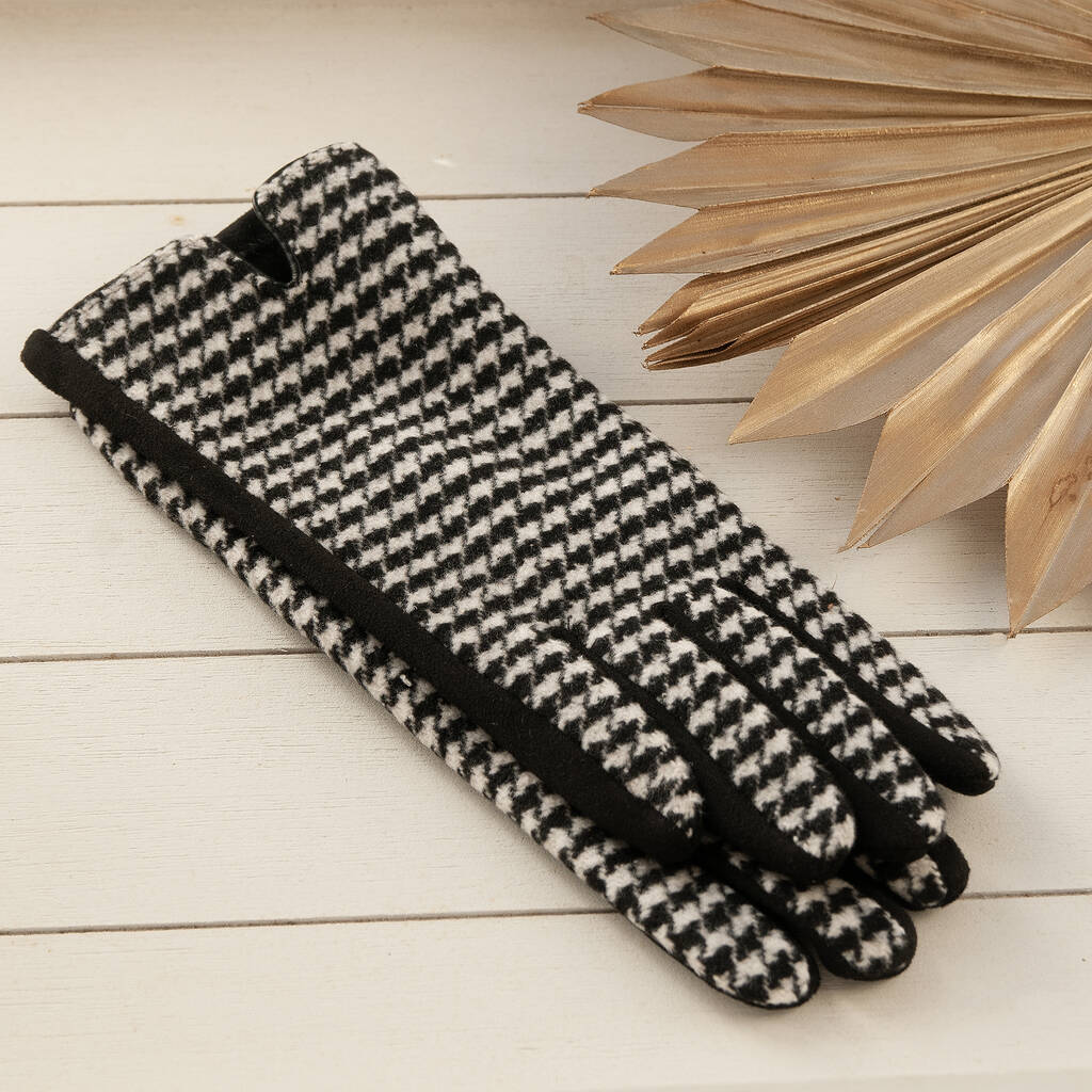 Houndstooth Soft Winter Gloves, 1 of 7