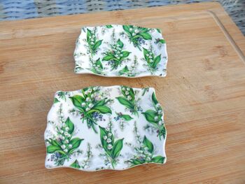 Set Of Two Soap Dishes In Lily Of The Valley Design, 3 of 11