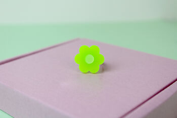 Flower Power Ring Fluo Colours, 3 of 7