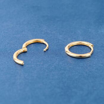 Gold 18 Mm Minimalistic Everyday Hoops, 6 of 7