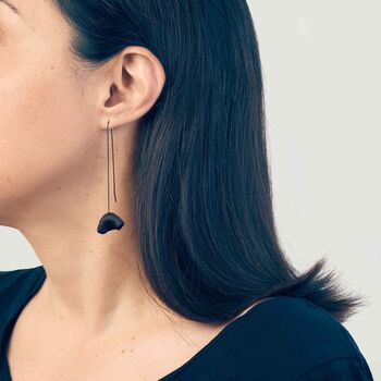 Hana Minimalist Earrings In Black, 3 of 4
