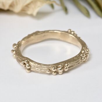 Woodland Berry Gold Wedding Ring, 3 of 4