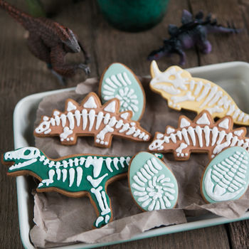 Dinosaurs Biscuit Gift Set, 2 of 4
