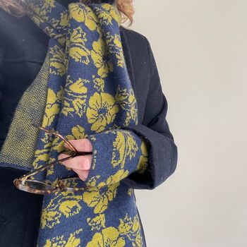 Women's Floral Cashmere Wrist Warmers Green, 2 of 4