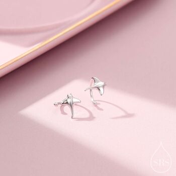 Sterling Silver Piercing Free Manta Ray Ear Cuff, 2 of 12