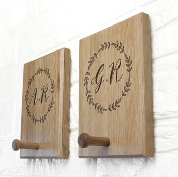 Oak Coat Peg Wreath Design, 3 of 6