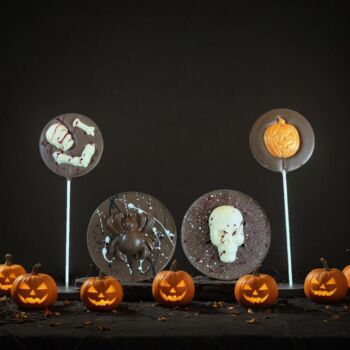 Halloween Mini Chocolate Pizza And Lollies Party Pack, 3 of 6