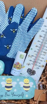 Busy Bee Garden And Home Gift Set, 3 of 6