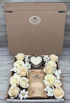 The Blooming Cream Luxury Spa Gift Box, 4 of 8