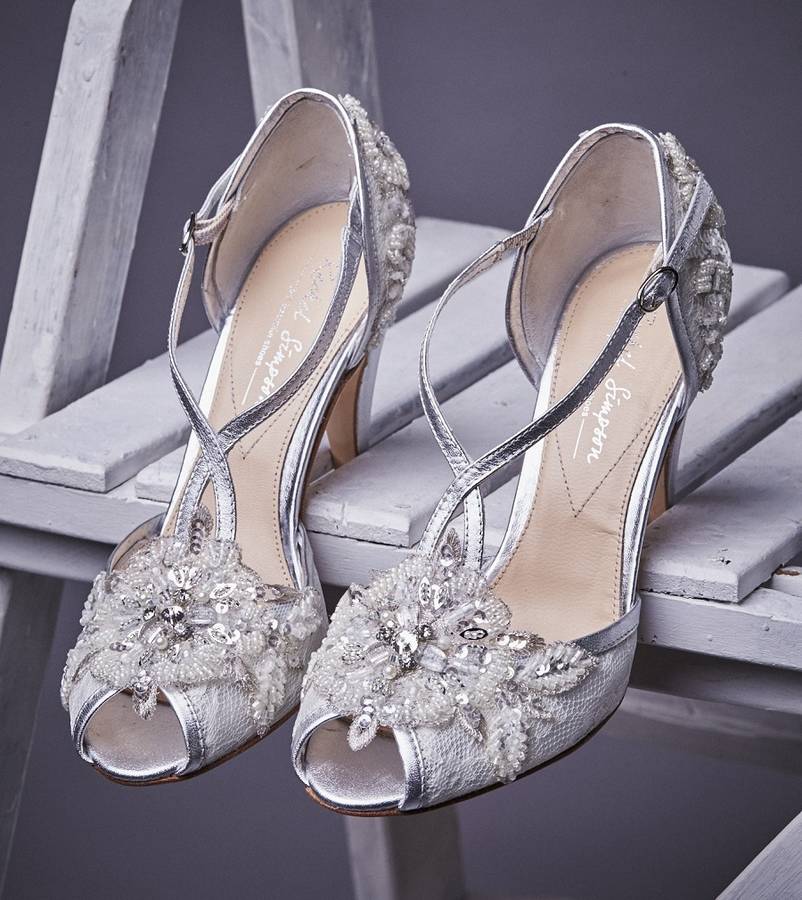 84 Casual Cheap lace bridal shoes for All Gendre