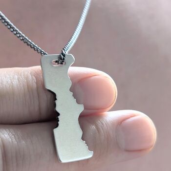 Personalised Family Faces Silhouette Silver Necklace, 2 of 7