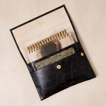 Minimal 2026 Daily Planner Diary: Petunia, 4 of 12