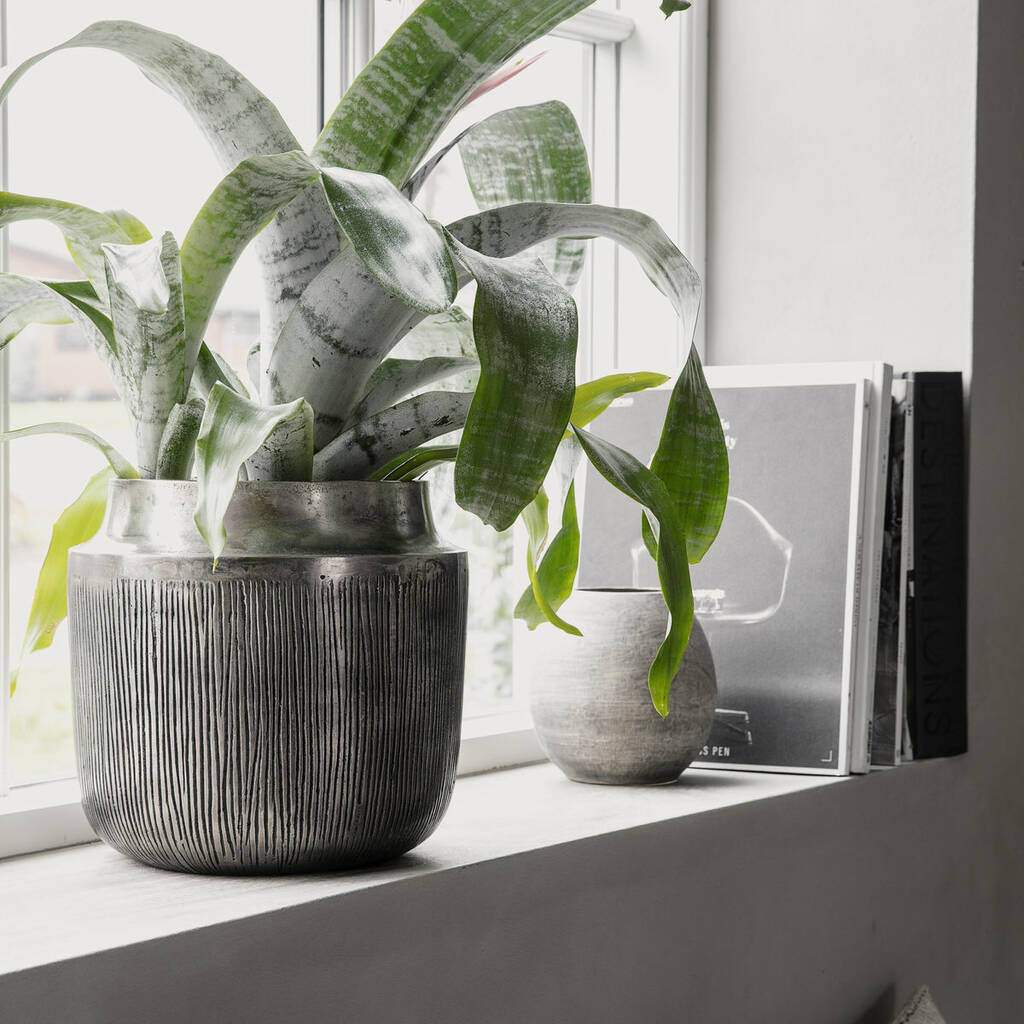 Vase/Planter, Heylo, Silver Oxidized