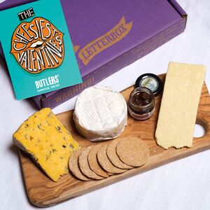 Valentine's Perfect British Cheeseboard Maxi Gift By Butlers Farmhouse ...