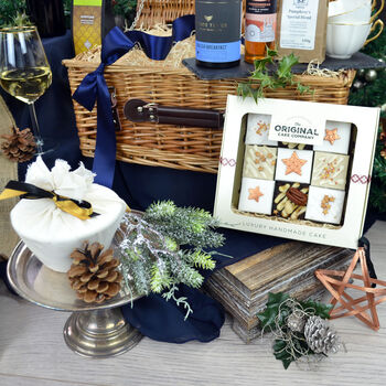 Festive Earsdon Luxury Hamper, 2 of 4