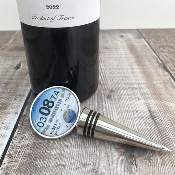 Personalised Tax Disc Bottle Stopper, 3 of 4