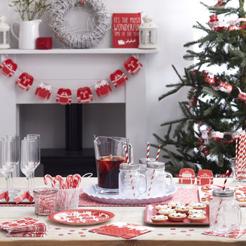 Red And White Christmas Jumper Paper Plates, 3 of 3
