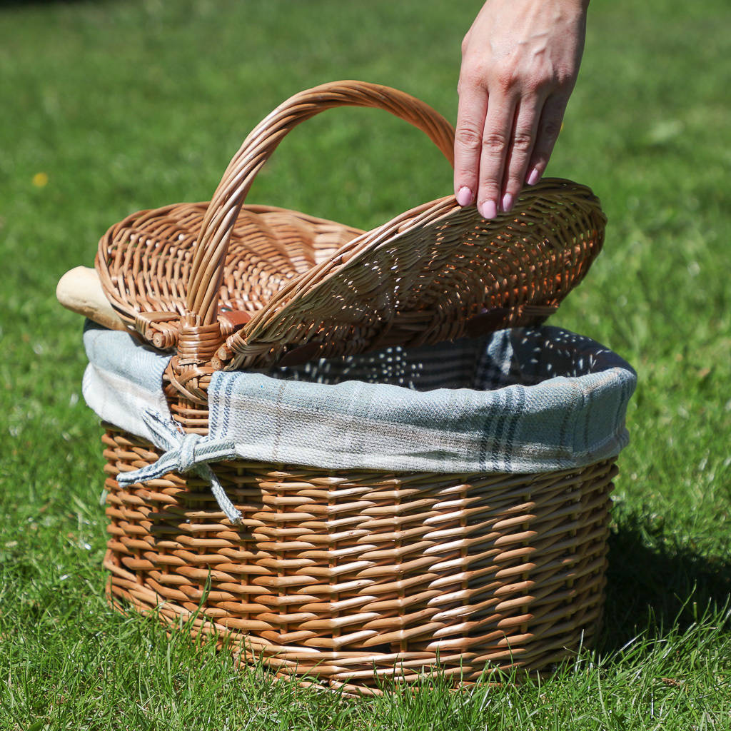 broadway oval split lid tartan picnic basket by dibor