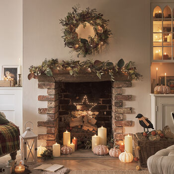 Pre Lit Autumn And Christmas Wreath And Garland, 4 of 5