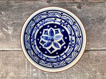 Set Of Four Blue And White Small/Dipping Bowls, 5 of 6