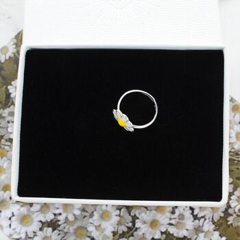 Daisy Enamel Toe Ring, 2 of 3