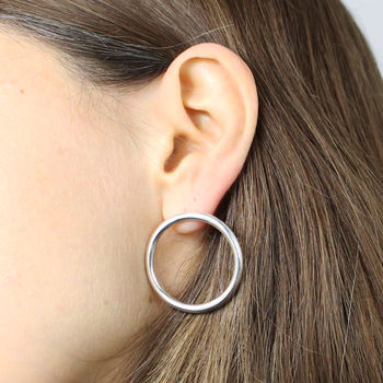 Modern Silver Handmade 'Luna' Circle Stud Earrings, 3 of 5