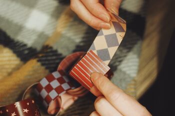 Snuggle Up | Paper Chain Kit, 4 of 10