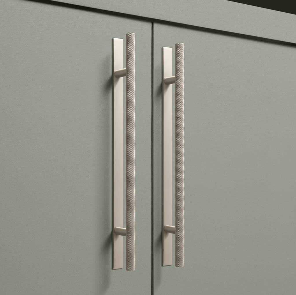 Skyscraper Knurled Handle With Plate By Dowsing & Reynolds