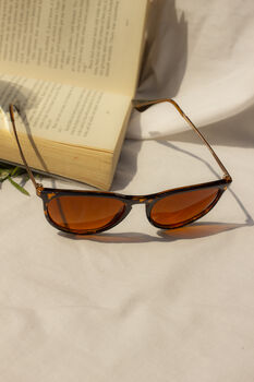 Tortoise Shell Traditional Style Sunglasses, 4 of 9