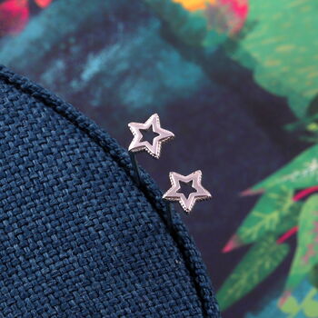 'Friends Stars' Sterling Silver Cutout Star Earrings, 3 of 7