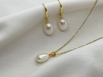 'Liwanag' Radiance Biwa Pearl Pendant Necklace, 4 of 12