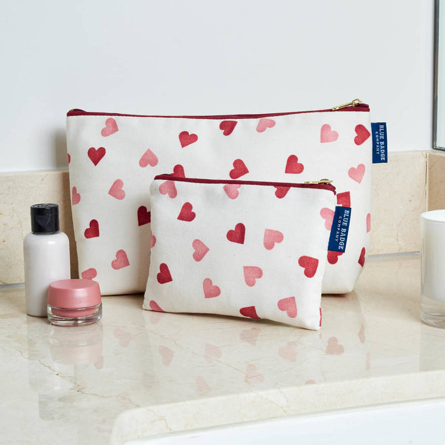emma bridgewater hearts wash bag and makeup purse set by blue badge co