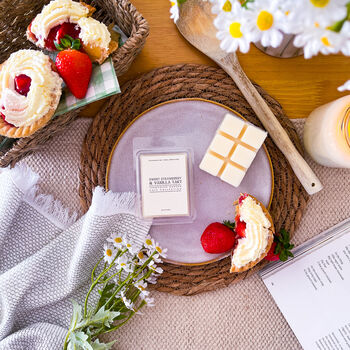 Farmhouse Strawberry Vanilla Tart Candle/ Wax Melt, 4 of 4