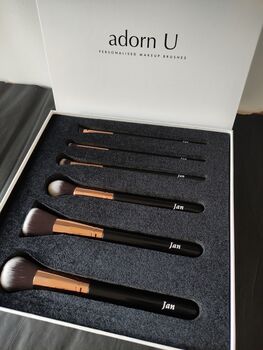 Christmas Luxurious Personalised Makeup Brushes Engraved Set, 8 of 10