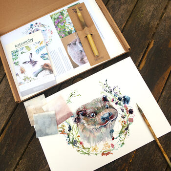Otter And Wildflower Wreath Online Drawing Workshop, 5 of 8