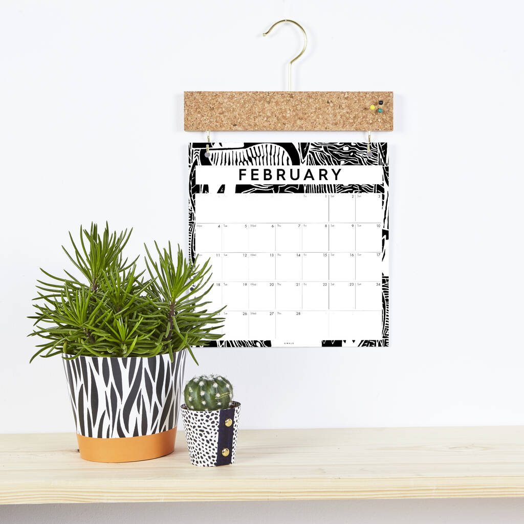 2021 Calendar With Pinboard Topper By Studio Wald
