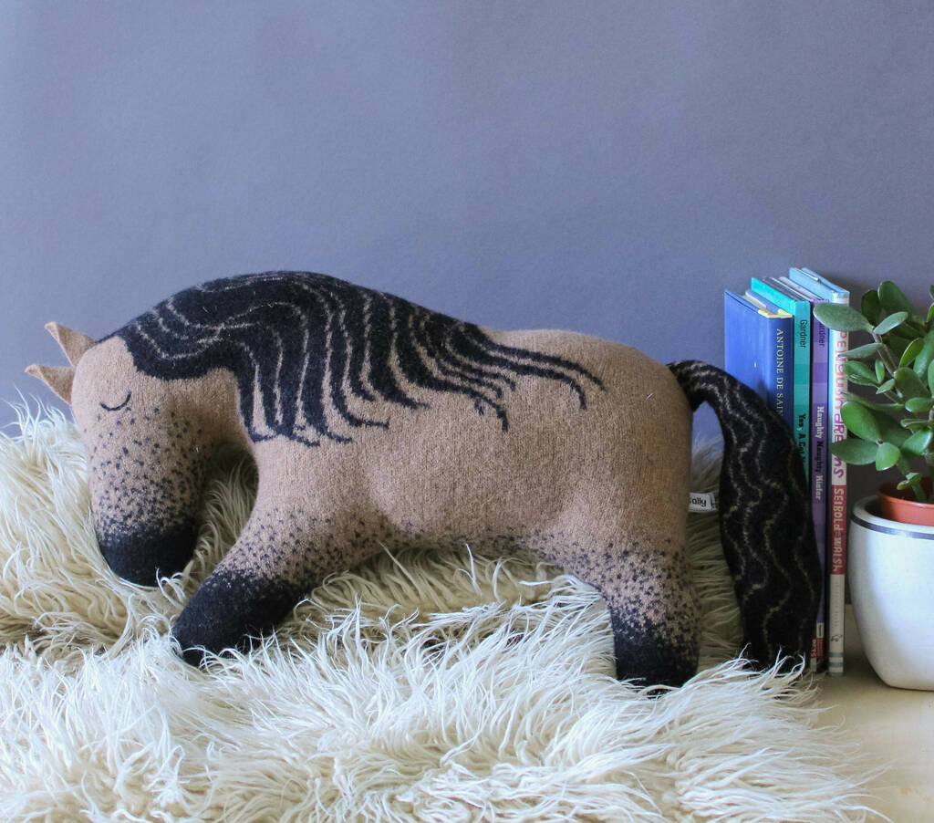 Image of Lambswool Dun Horse