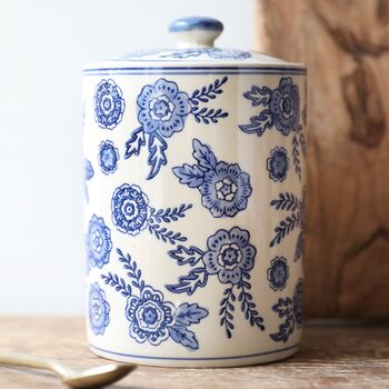 Blue Willow Tea Storage Jar, 3 of 6