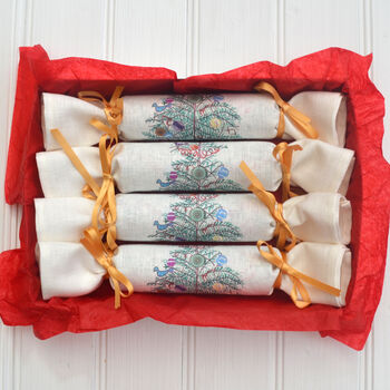 Christmas Tree Linen Napkin Crackers, 8 of 8