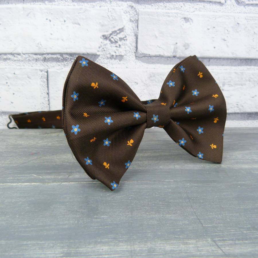 silk-oversized-bow-tie-by-moaning-minnie-notonthehighstreet